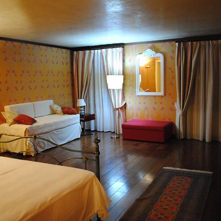 Hotel Locanda San Giacomo Agliano Terme Bilik gambar