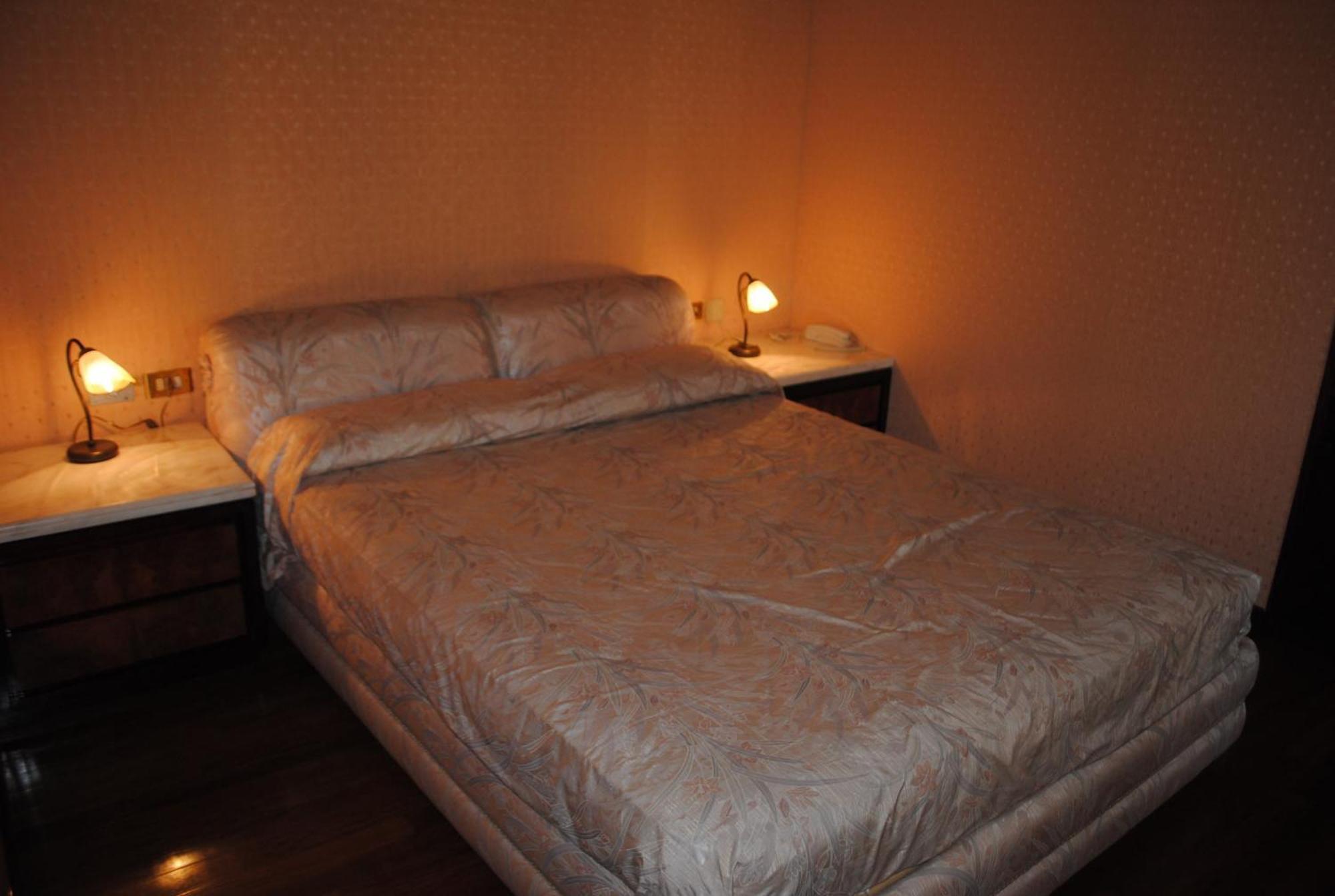 Hotel Locanda San Giacomo Agliano Terme Bilik gambar