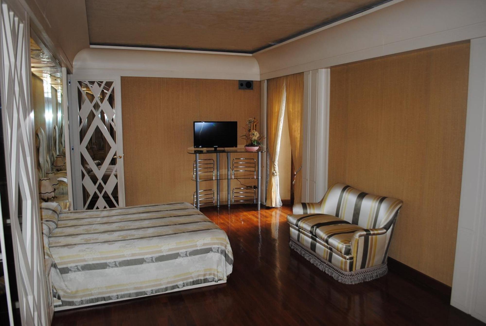 Hotel Locanda San Giacomo Agliano Terme Bilik gambar